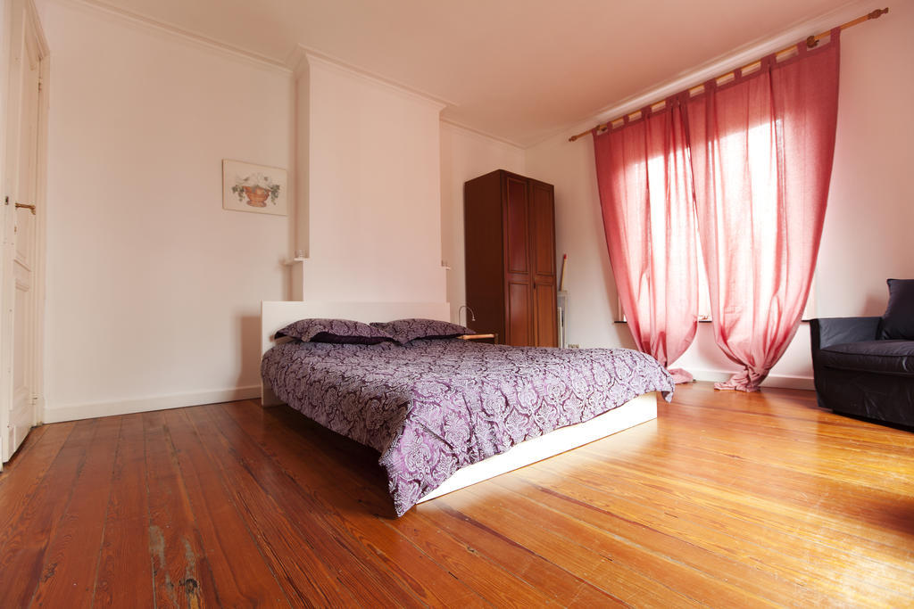 European Apartments Schuman-Ambiorix Брюксел Стая снимка